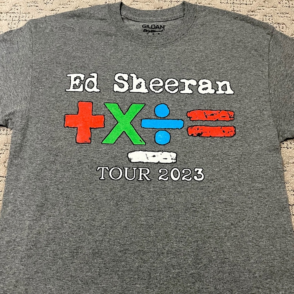 🎸 '23 Ed Sheeran Musical Artist Mathematics Tour 2023 UNWORN Cotton 2 Side Tee
